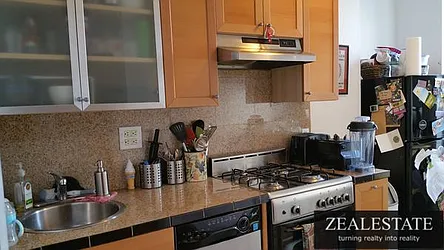 Rented by ZealEstate Group Inc