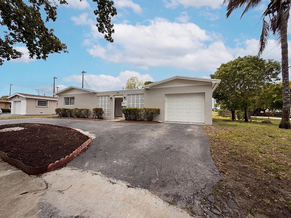 1st image of 820 NW 78th Avenue