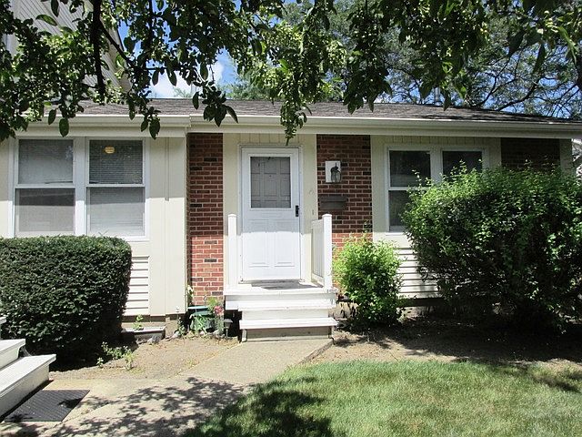 1st image of 211 Dartmouth Ct Unit A