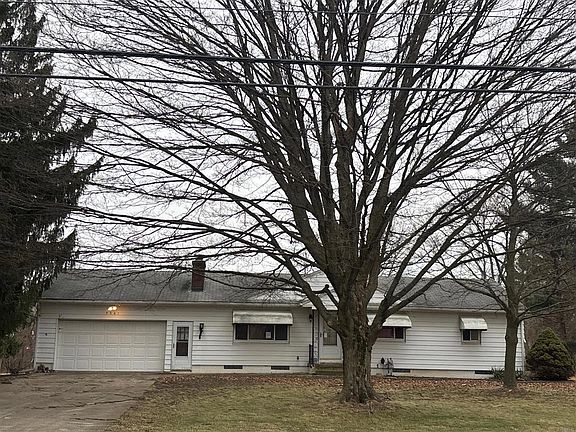 2nd image of 5861 Ryan Rd