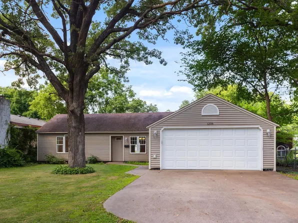 1206 2nd St N, Princeton, MN 55371