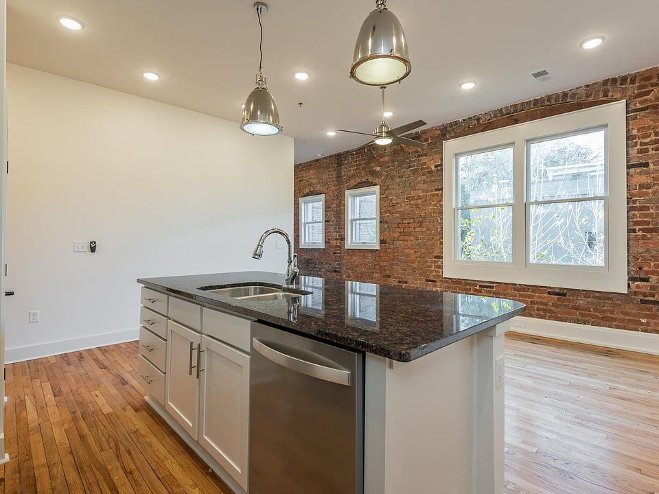 1st image of 117 S Gay St APT 203