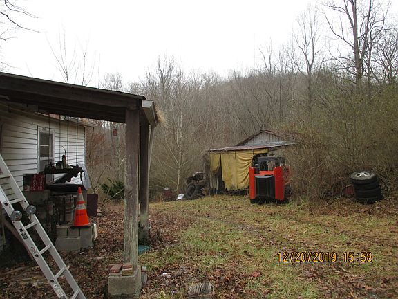 4th image of 3944 Glen Echo Lake Rd