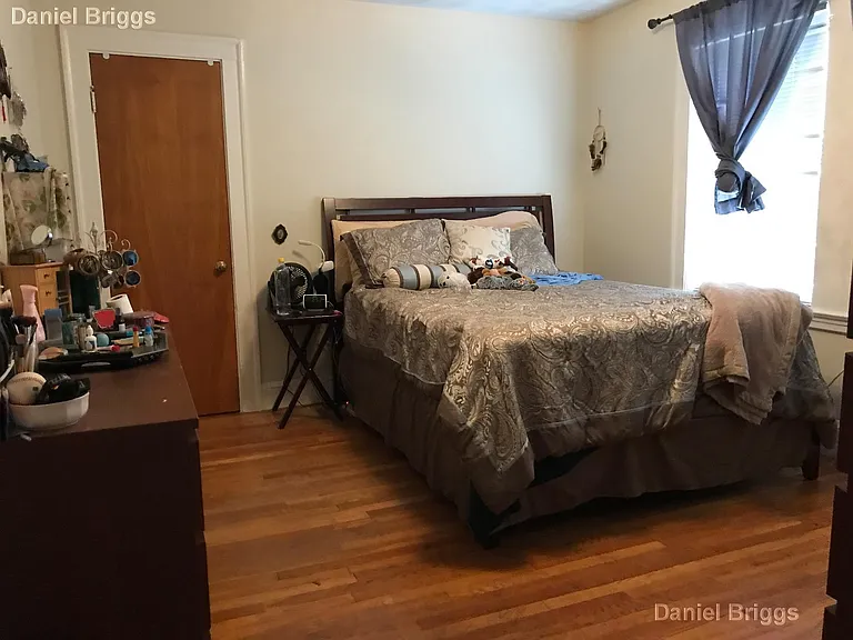 74 Brock St #2 — Photo 21