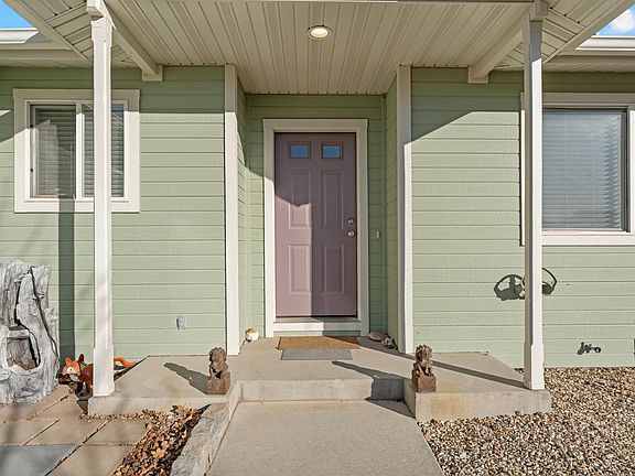 2nd image of 257 El Camino Ave