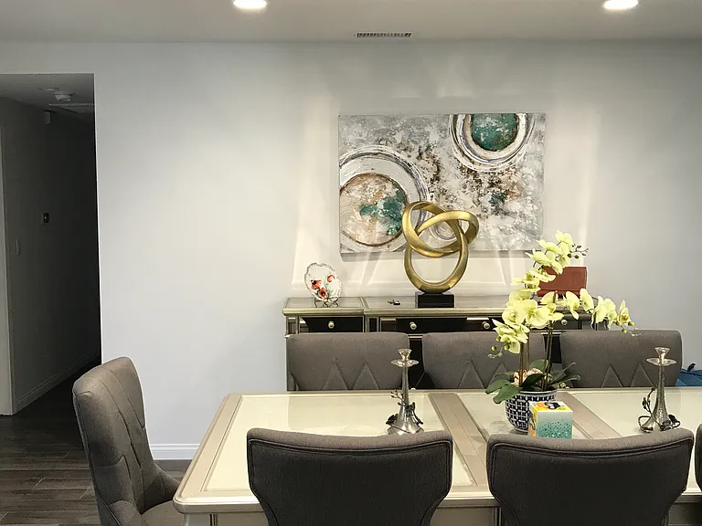 3078 Trinity Dr — Photo 4