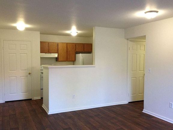 5th image of 6748 S Webster St #5-104