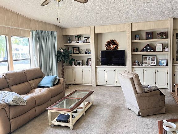 17th image of 5718 Seven Oaks Dr #83