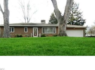 2433 Christmas Run Blvd, Wooster, OH 44691