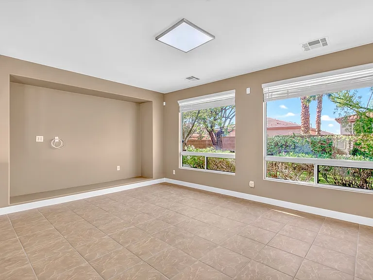 11757 Del Sur Ave — Photo 8