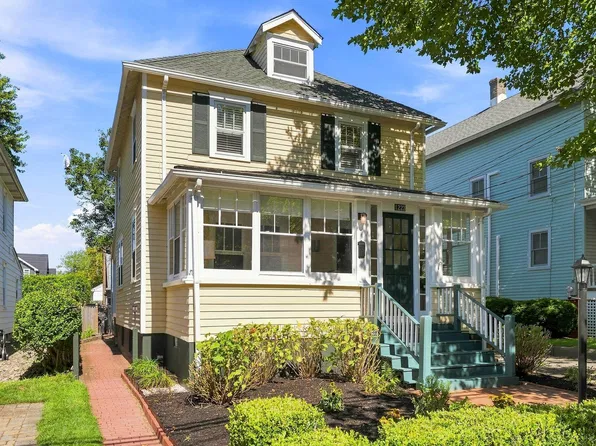 1223 A Washington St, Cape May, NJ 08204
