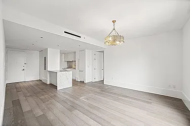 429 Kent Avenue, #810