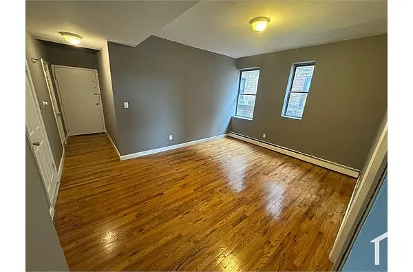 Building Photo - 246 Roseville Ave #B4