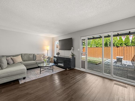 5th image of 5019 57th St
