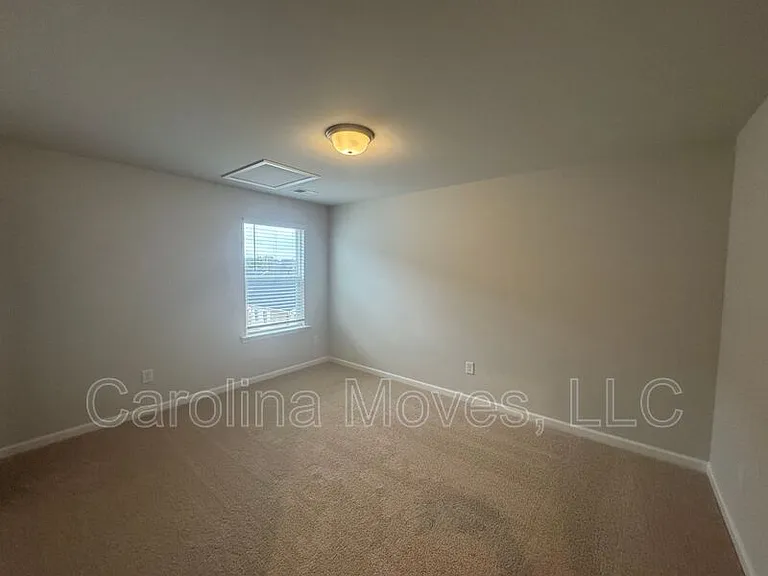 409 Mariene Dr — Photo 20