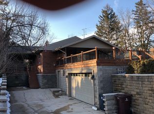 1065 Newport Rd, Ann Arbor, MI 48103