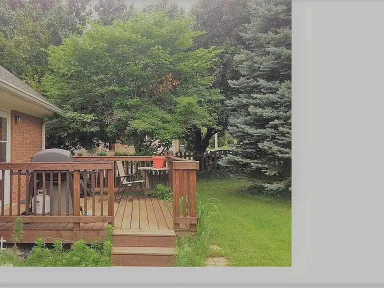 922 Fairhaven Dr — Photo 5