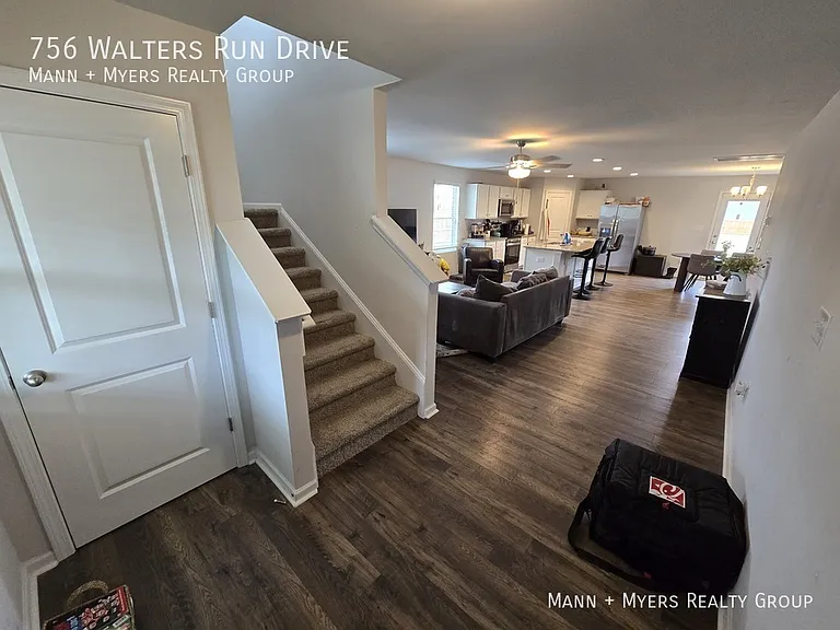 756 Walters Run Dr — Photo 5