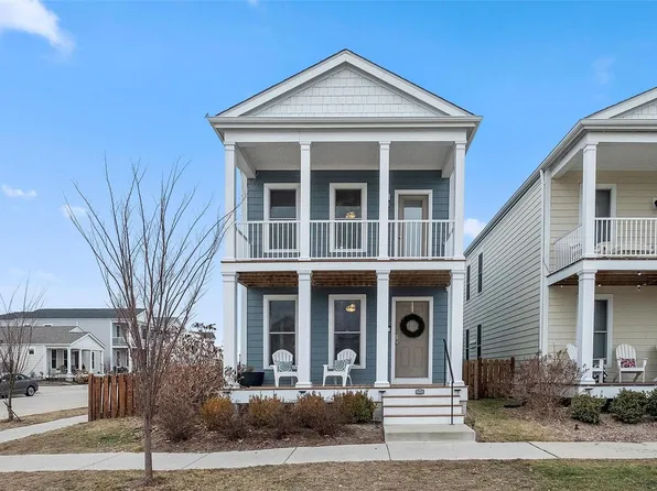 2002 Tiber St, Saint Charles, MO 63301