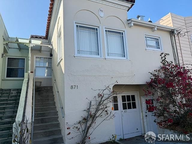 1st image of 871 41st Ave
