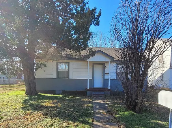 1211 N 9th St, Duncan, OK 73533