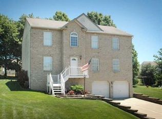 518 Hoover Dr, Apollo, PA 15613