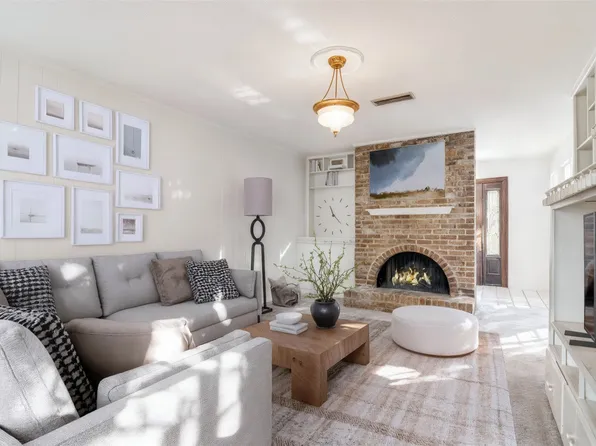 3737 O'Henry Dr, Garland, TX 75042