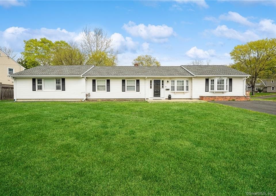 5 Snow Crystal Ln, Stamford, CT 06905 Zillow