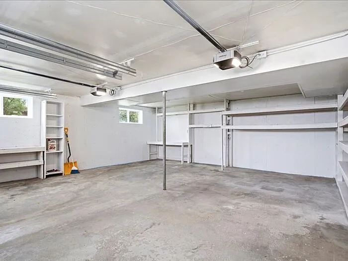3483 S 100 W — Photo 26
