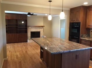 12384 Titus Ave, Saratoga, CA 95070