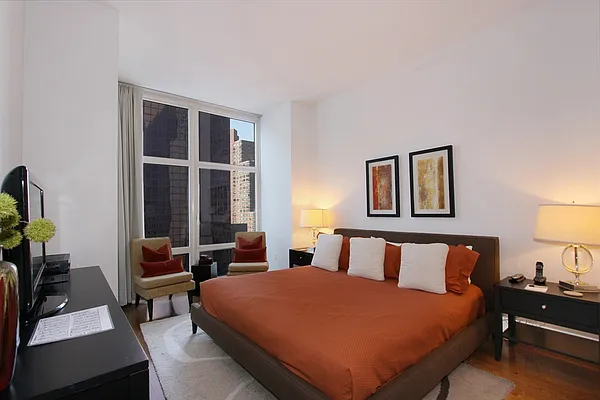 Sold by Corcoran | media 4