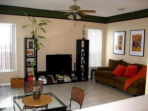 5th image of 404 Royal Cove Way