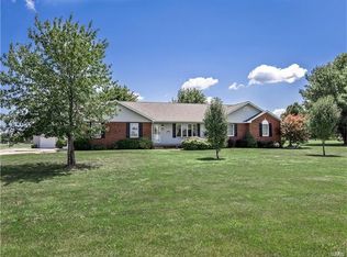 3224 State Route 160, Highland, IL 62249