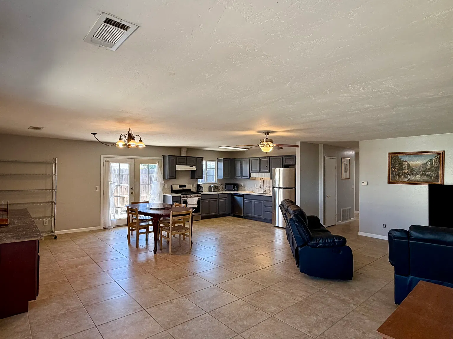 661 Chase Avenue - 1 — Photo 3