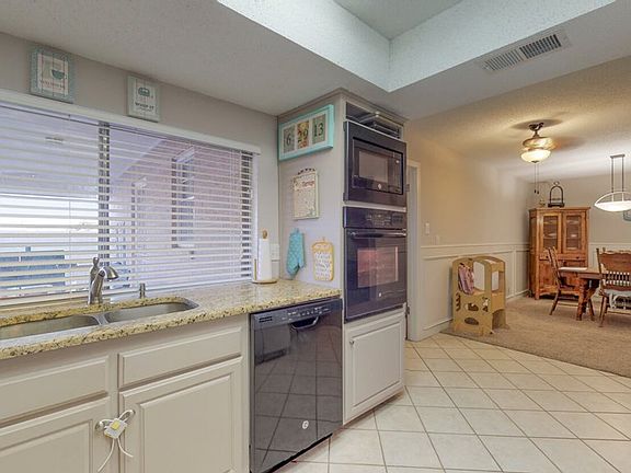 5th image of 4349 Springdale Dr