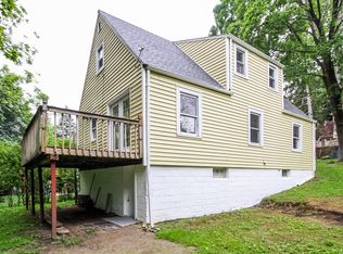 120 Hewitt St, Lake Peekskill, NY 10537