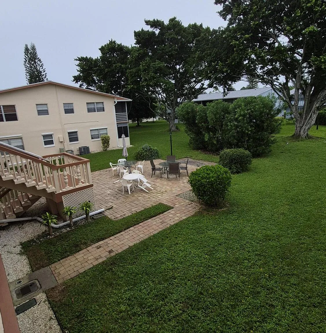 1 bed, 1.5 bath, 738 sqft, $1,400 — Photo 3