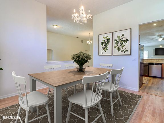 4th image of 934 ASHTON COVE Terrace
