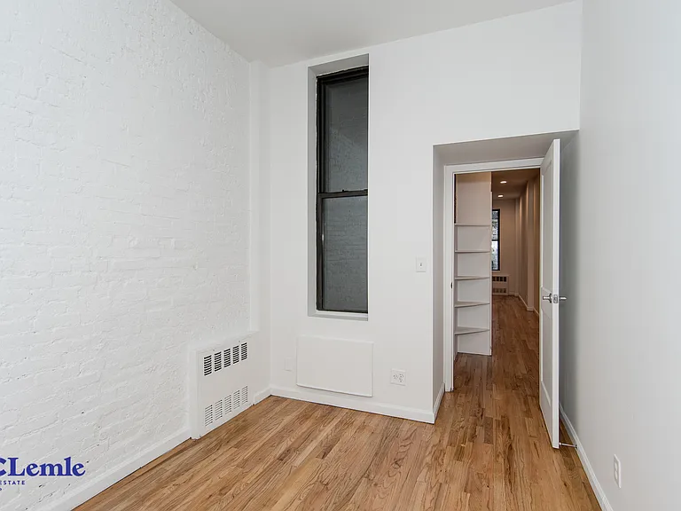 206 E 25th St #1FW — Photo 6