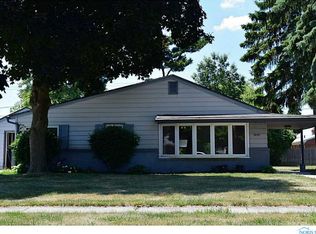 3220 Radford Dr, Toledo, OH 43614