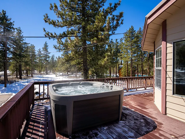 2nd Floor outside Hot Tub and 360 walk around HUGE deck for specular mountain views & listen to the outdoor casino concerts as if you were there!