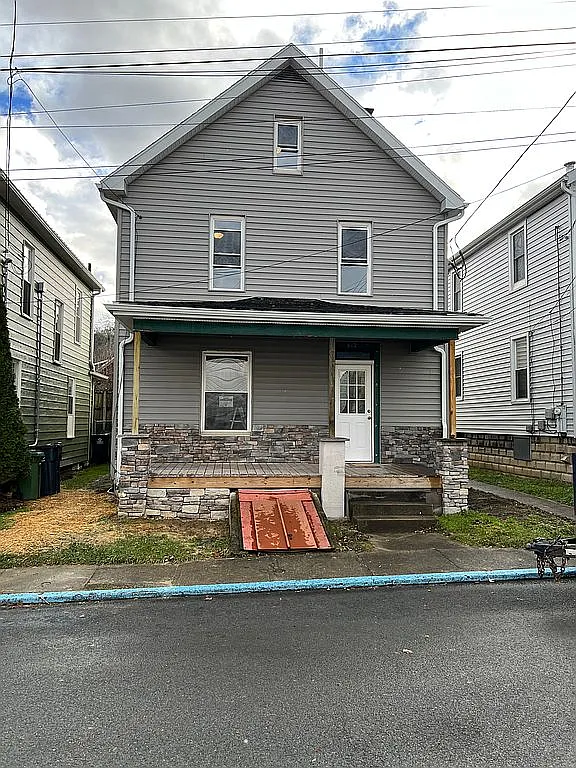 612 Elmina St photo 1