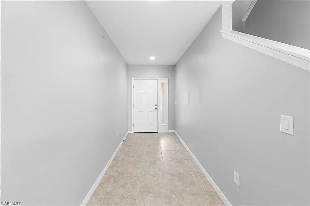 3 bed, 1765 sqft, $2,250 — Photo 3