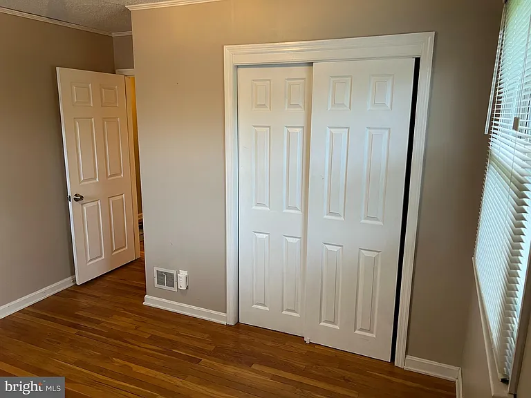 2621 Darby Dr — Photo 8