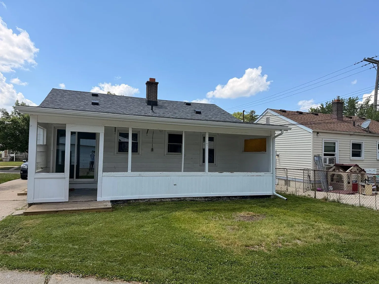 2 bed, 725 sqft, $1,500 — Photo 3