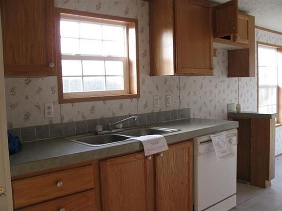 5th image of 4904 S Molly Ct
