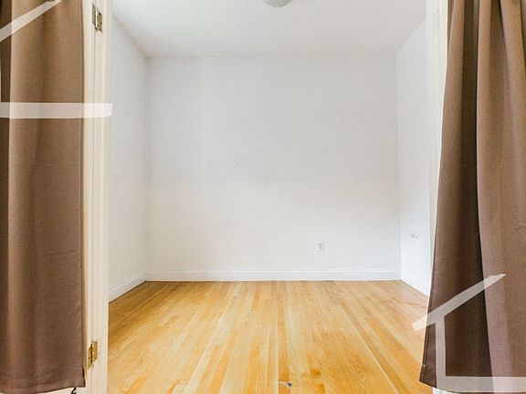 internal_unit_photo_52121390_2