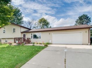 410 Kay St, Holmen, WI 54636
