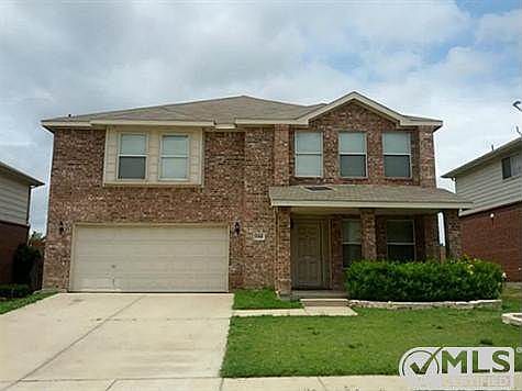 1st image of 944 Canary Dr