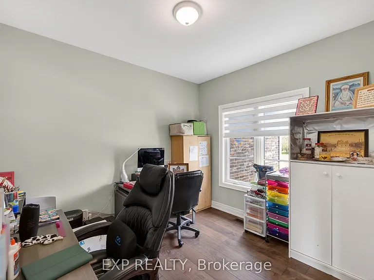 911 Wyldewood Rd — Photo 18